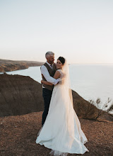 Fotografo di matrimoni Hannah Benwell. Foto del 27.01.2019