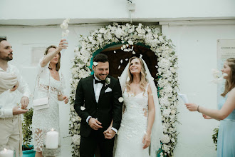 Fotograful de nuntă Nikos Kouris. Fotografie la: 06.03.2024