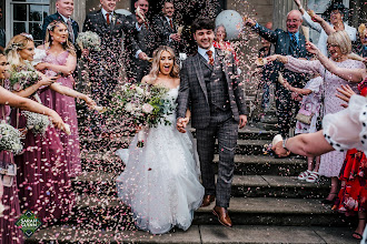 Wedding photographer Sarah Glynn. Photo of 15.07.2021