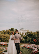 Jurufoto perkahwinan Elya Godlevskaya. Foto pada 24.10.2023