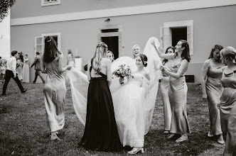 Düğün fotoğrafçısı Michaela Smetanová. Fotoğraf 13.02.2024 tarihinde