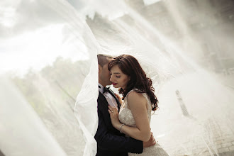 Fotógrafo de bodas Octavian Carare. Foto del 10.11.2017