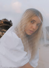 婚禮攝影師Sasha Samsonova. 06.04.2022的照片