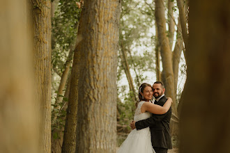 Wedding photographer Carlos Mateo. Photo of 16.01.2020