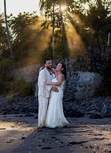 Fotógrafo de bodas Alonso Kenriquez. Foto del 17.04.2025