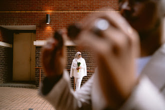 Wedding photographer Zulfadhli Zainudin. Photo of 01.11.2023