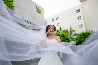 Wedding photographer Den Sanchez. Photo of 18.09.2017