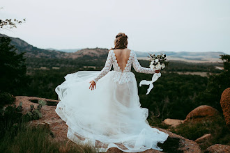 Wedding photographer Hailey Faria. Photo of 30.12.2019