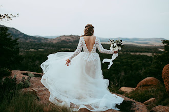 Fotografo di matrimoni Hailey Faria. Foto del 30.12.2019