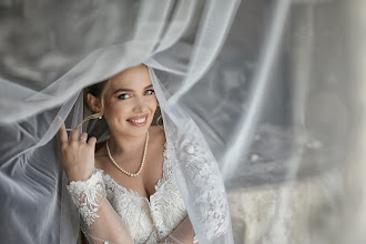 Wedding photographer Enrico Russo. Photo of 22.07.2024