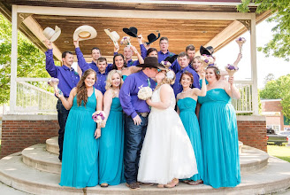 Nhiếp ảnh gia ảnh cưới Krista Grayson. Ảnh trong ngày 09.03.2020