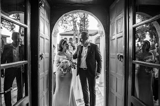 Wedding photographer Nikos Tsiokas. Photo of 25.04.2025