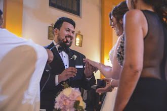 Fotógrafo de bodas Alejandra Falcone. Foto del 24.09.2019