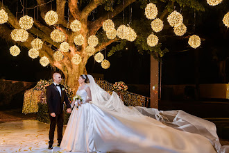 Huwelijksfotograaf Alexis Rueda Apaza. Foto van 30.04.2024