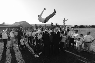 Svatební fotograf Tamás Karácsony. Fotografie z 24.08.2025