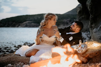 婚禮攝影師Νικόλαος Κουτσομιχάλης. 19.06.2019的照片