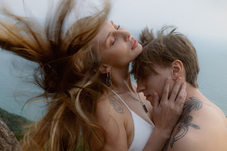 Wedding photographer Roman Korolkov. Photo of 25.10.2025