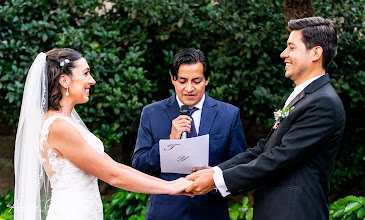 Wedding photographer Abner Girón. Photo of 14.04.2021