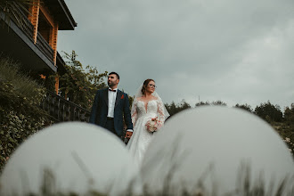 Wedding photographer Toti Badzhakov. Photo of 09.08.2022