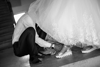 Wedding photographer Razvan Timplaru. Photo of 15.02.2019