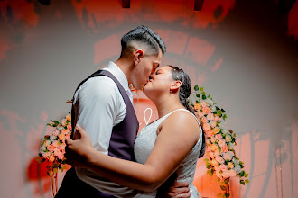 Nhiếp ảnh gia ảnh cưới Ronal Villanueva. Ảnh trong ngày 09.01.2024