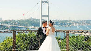 Wedding photographer Mustafa Uzun. Photo of 31.05.2024
