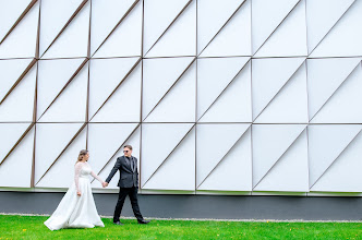 Wedding photographer Catunescu Paul. Photo of 19.10.2025