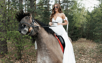 Nhiếp ảnh gia ảnh cưới Yuriy Serebrov. Ảnh trong ngày 29.04.2024
