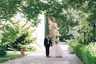 Fotógrafo de casamento Roman Kharlamov. Foto de 19.04.2020