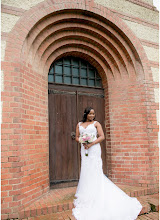 Fotografo di matrimoni Laetitia Bosch. Foto del 18.01.2019