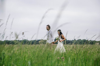 Fotograf ślubny Dominic Blewett. Zdjęcie z 17.08.2021