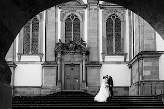 Bryllupsfotograf Johann Buzov. Bilde av 10.12.2023