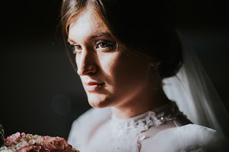 Bröllopsfotografer Taur Cakhilaev. Foto av 08.02.2022
