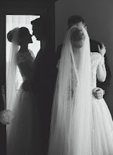 婚禮攝影師Francisc Robert. 15.03.2024的照片