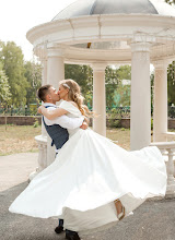 Düğün fotoğrafçısı Elvira Khayrullina. Fotoğraf 05.07.2022 tarihinde