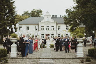 Wedding photographer Daria Wiroślak. Photo of 25.02.2020
