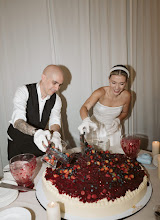 Wedding photographer Luis Coll. Photo of 21.10.2025