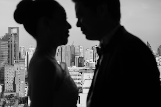 婚禮攝影師Naris Visitsin. 21.09.2023的照片