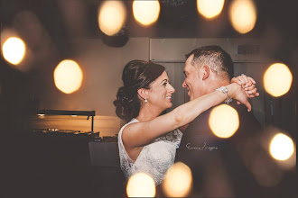 婚禮攝影師Simon Kirsty Evans. 02.07.2019的照片