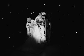 婚礼摄影师Andres Gaitan. 08.04.2024的图片