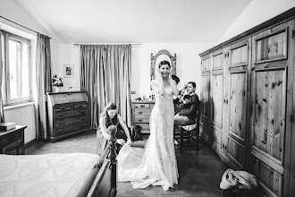 Jurufoto perkahwinan Simone Sechi. Foto pada 07.02.2019