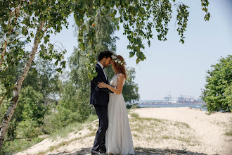 Fotografer pernikahan Kris Lew. Foto tanggal 19.09.2019