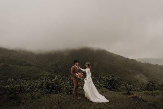 Fotógrafo de bodas Naruephat Marknakorn. Foto del 10.12.2023