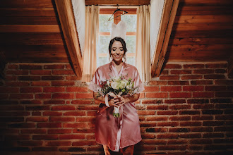 Wedding photographer Romel Paucar. Photo of 12.05.2025