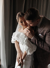 婚禮攝影師Oksana Denisova. 25.03.2024的照片